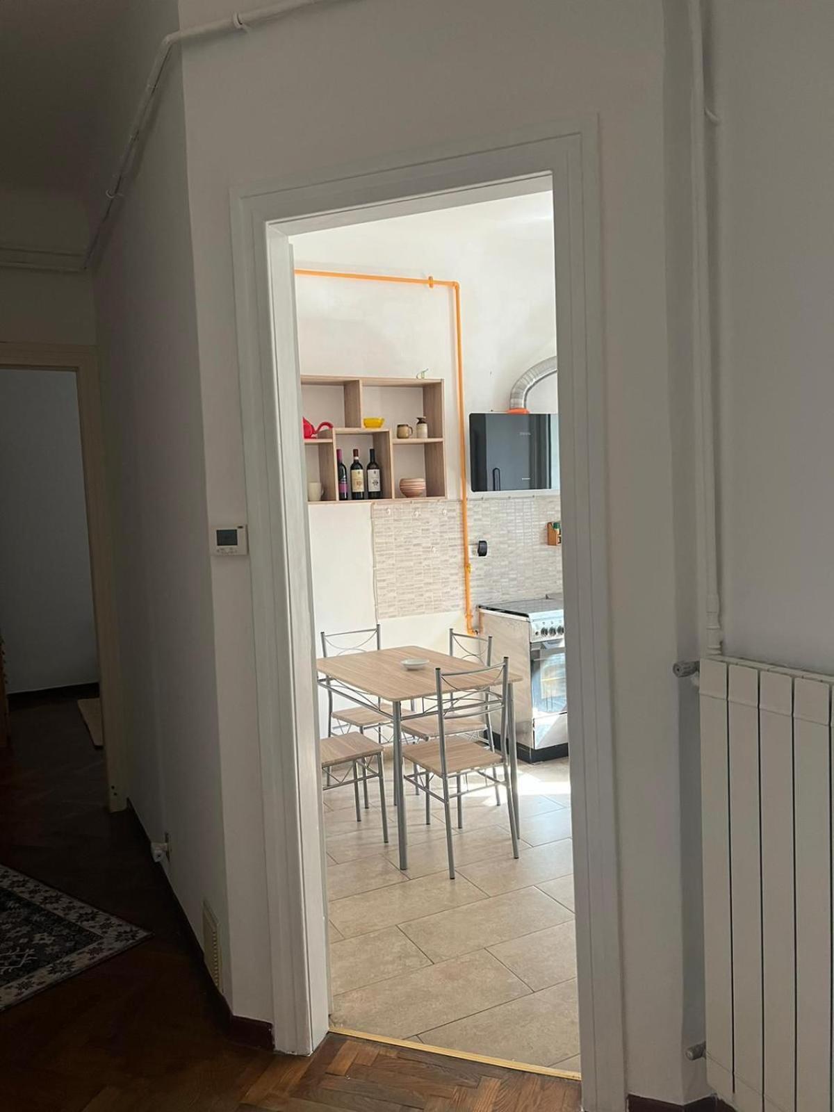 트리에스테 Casa Alice A 2 Passi Dal Centro 55 Mt 2 아파트 외부 사진